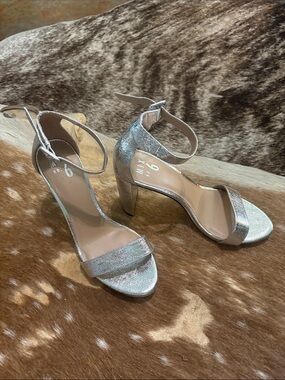 Mix No. 6 Metallic Silver Ankle-Strap Block Heels